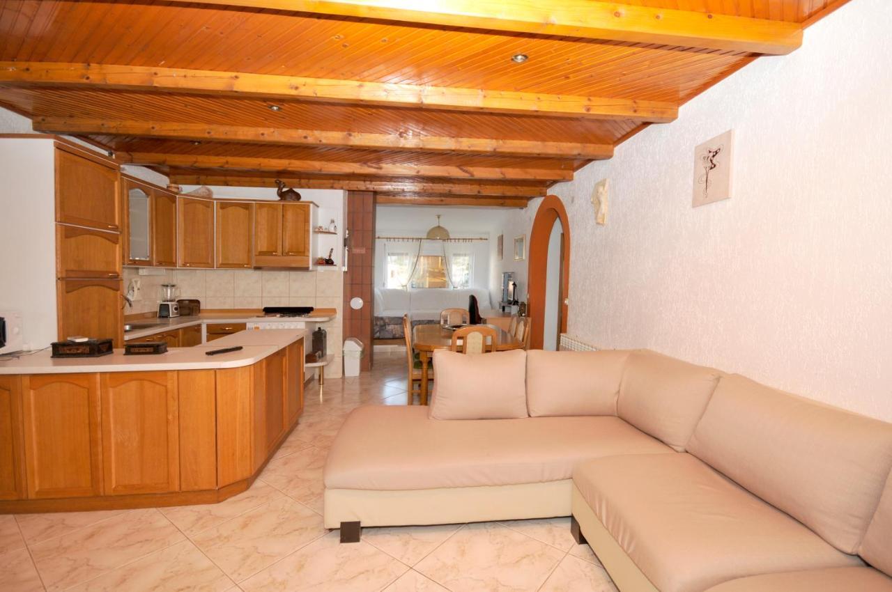 Apartman Elena Trogir Exterior photo