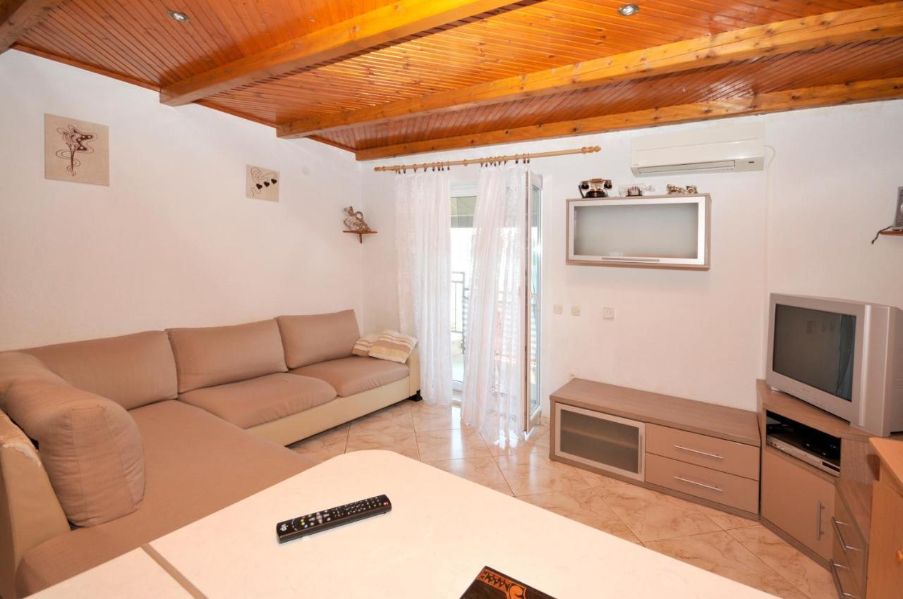 Apartman Elena Trogir Exterior photo